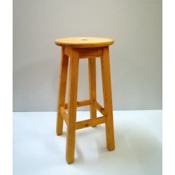 Tabouret en bois rouge naturel huilé