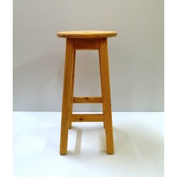 Tabouret en bois rouge naturel huilé